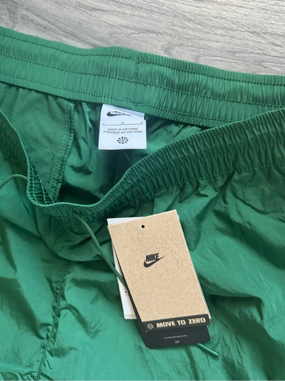 NWT Women’s Windbreaker Pants